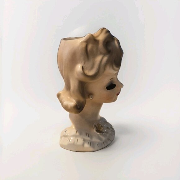 NATIONAL POTTERIES, Head vase Blonde (#C5938)-Rare - Picture 4 of 7